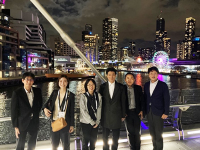 �ʐ^4�F�w���߂��̋��Łi������M�ҁA��������搶�A�����b�q�搶�A�M�c�����搶�A���C�搶�A��㎡�v�搶�j